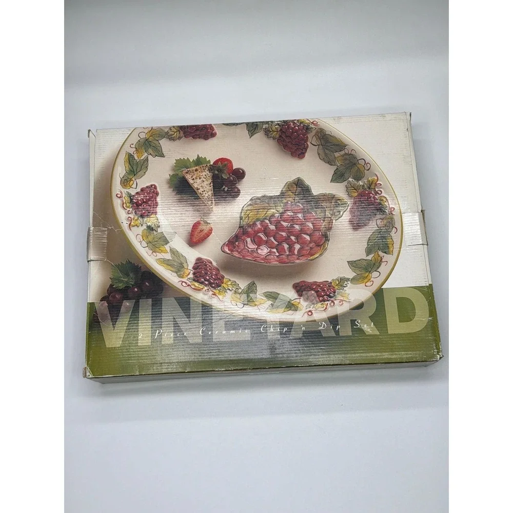 NWT Clay‎ Art Vineyard 2 Piece Ceramic Chip and Dip Set Grape Design 18 x 14